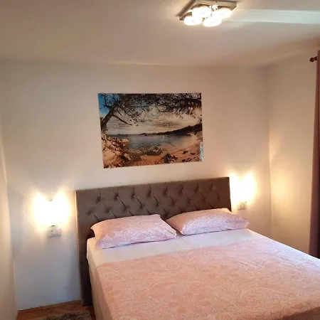 By The Sea Mavarstica, Ciovo - 12696 * Trogir